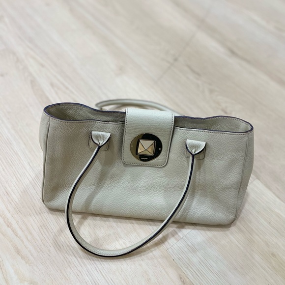 Kate Spade New York cream leather pebble satchel with gold hardware - Picture 1 of 8